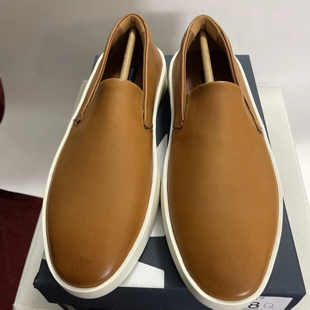NIB Wolf and Shepherd Cruise Slip‎ On Loafer Men 7.5/Women 9 Honey Brown White